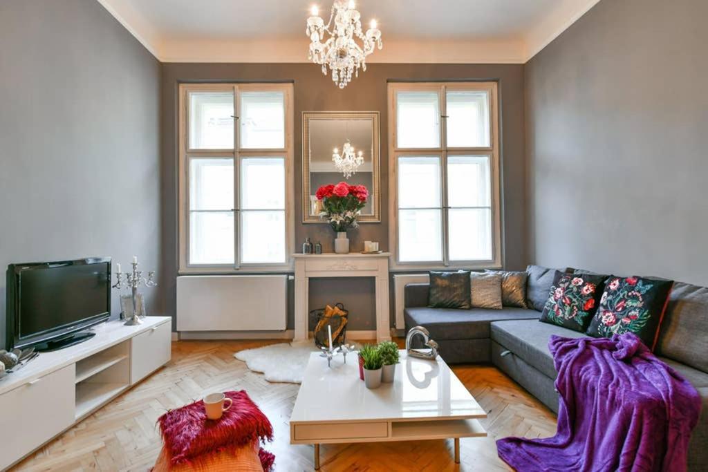 Cityscape Wenceslas Square Apartment Prague Luaran gambar
