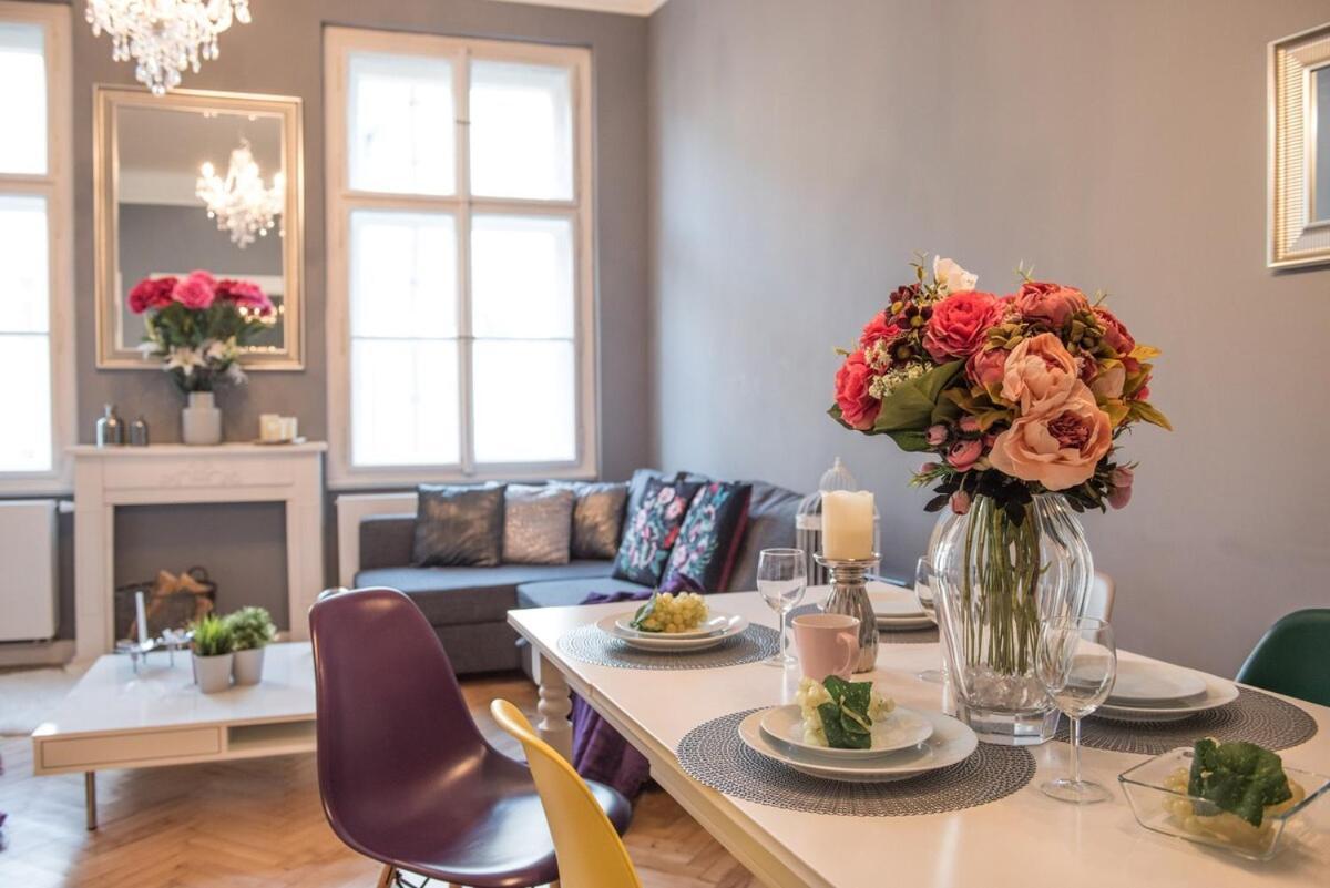 Cityscape Wenceslas Square Apartment Prague Luaran gambar
